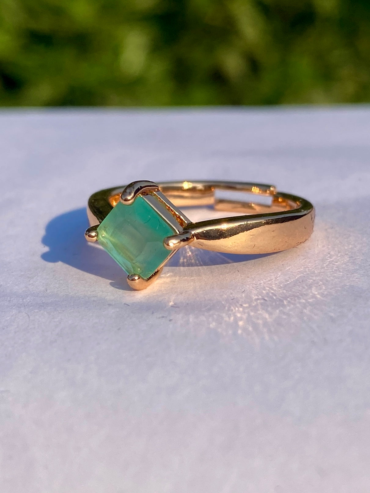 Elegant Blue Sapphire Princess-cut Gold adjustable ring.