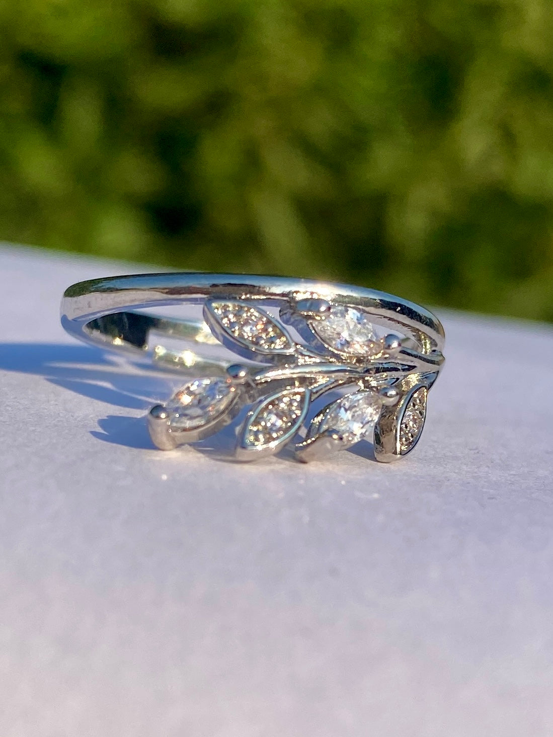 Elegant China Gold and Silver Adjustable Rings.