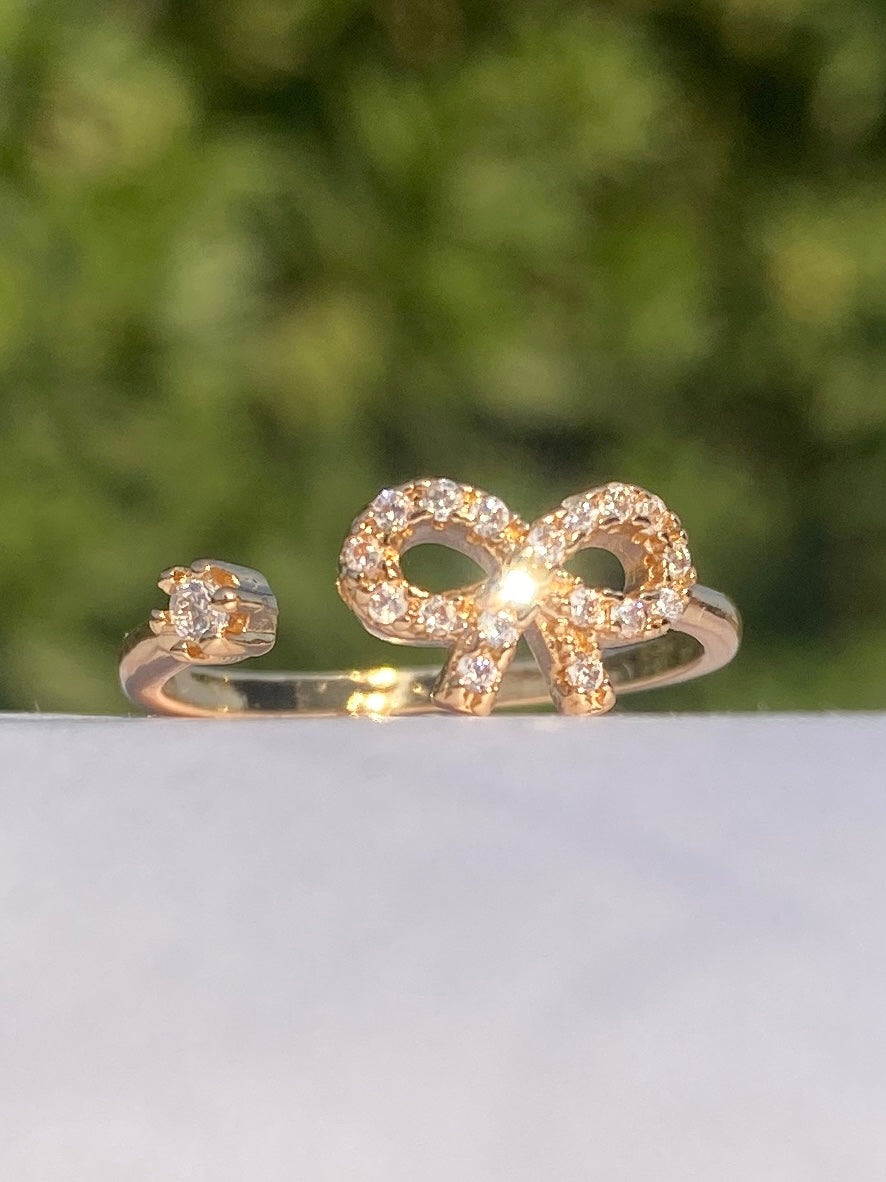 Elegant China Gold and Silver Adjustable Rings.